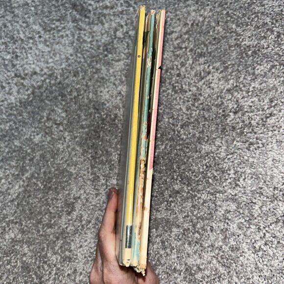 A Rand McNally Elf Books Growing up, The Five Busy Bear & Pets Vintage Kid Books - Picture 6 of 10